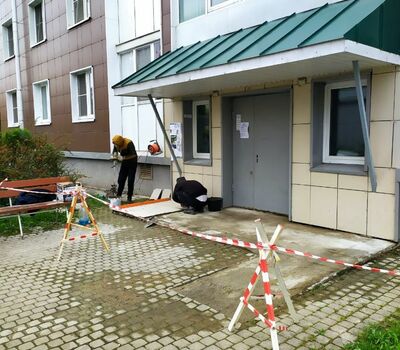 Кап. ремонт крыльца в 3 пар Колпинское шоссе, дом 14, лит. А