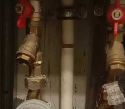 Замена участка трубы на Колпинское шоссе, д. 12, к. 2А